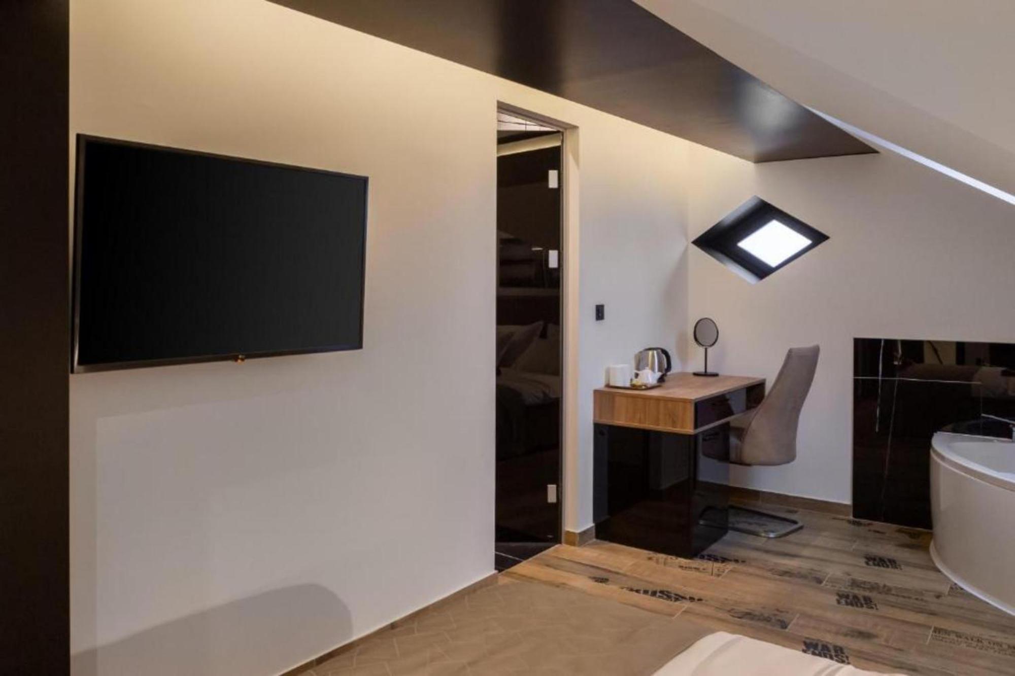 Top Rooms สปลิท ภายนอก รูปภาพ