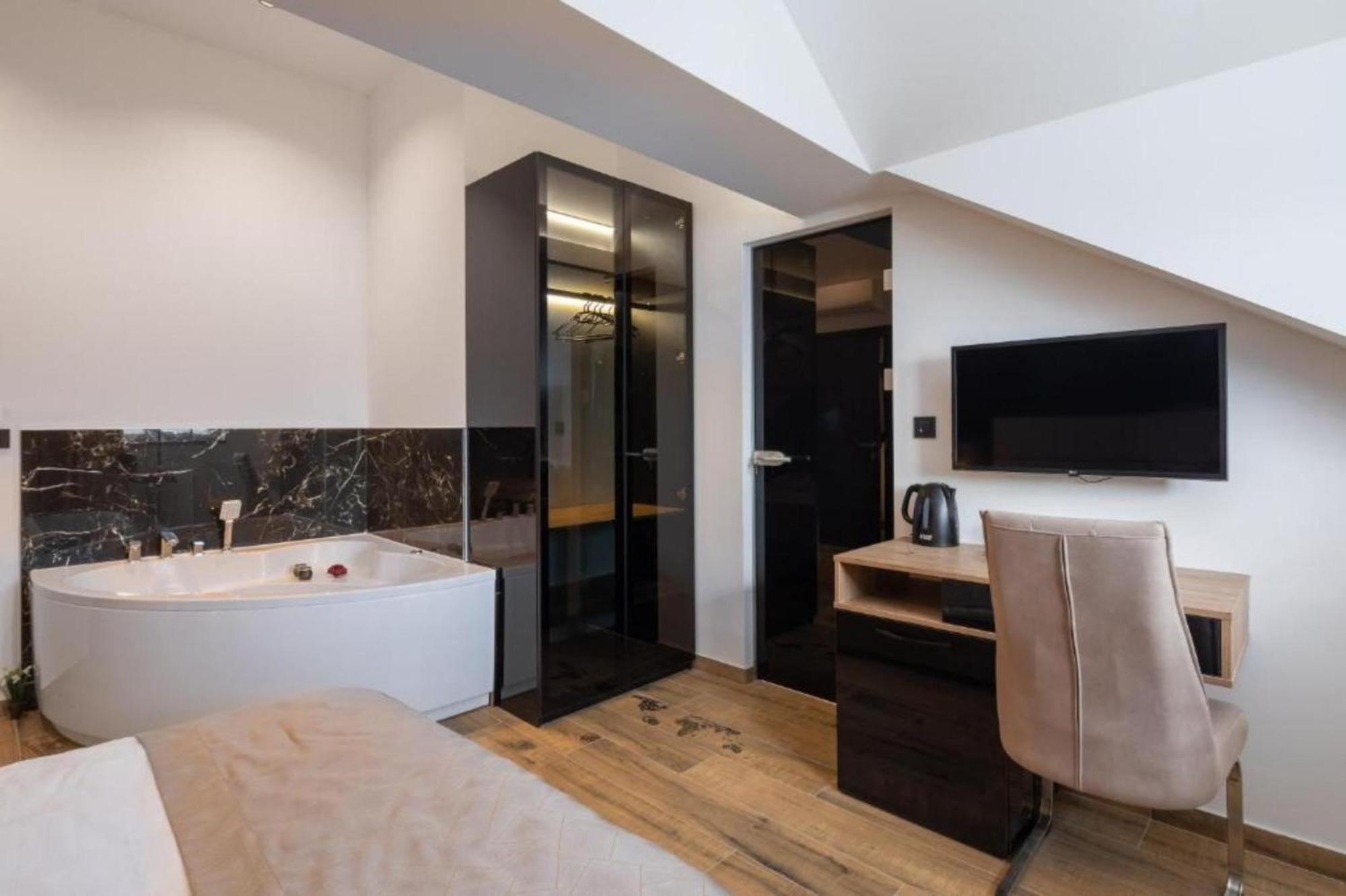 Top Rooms สปลิท ภายนอก รูปภาพ