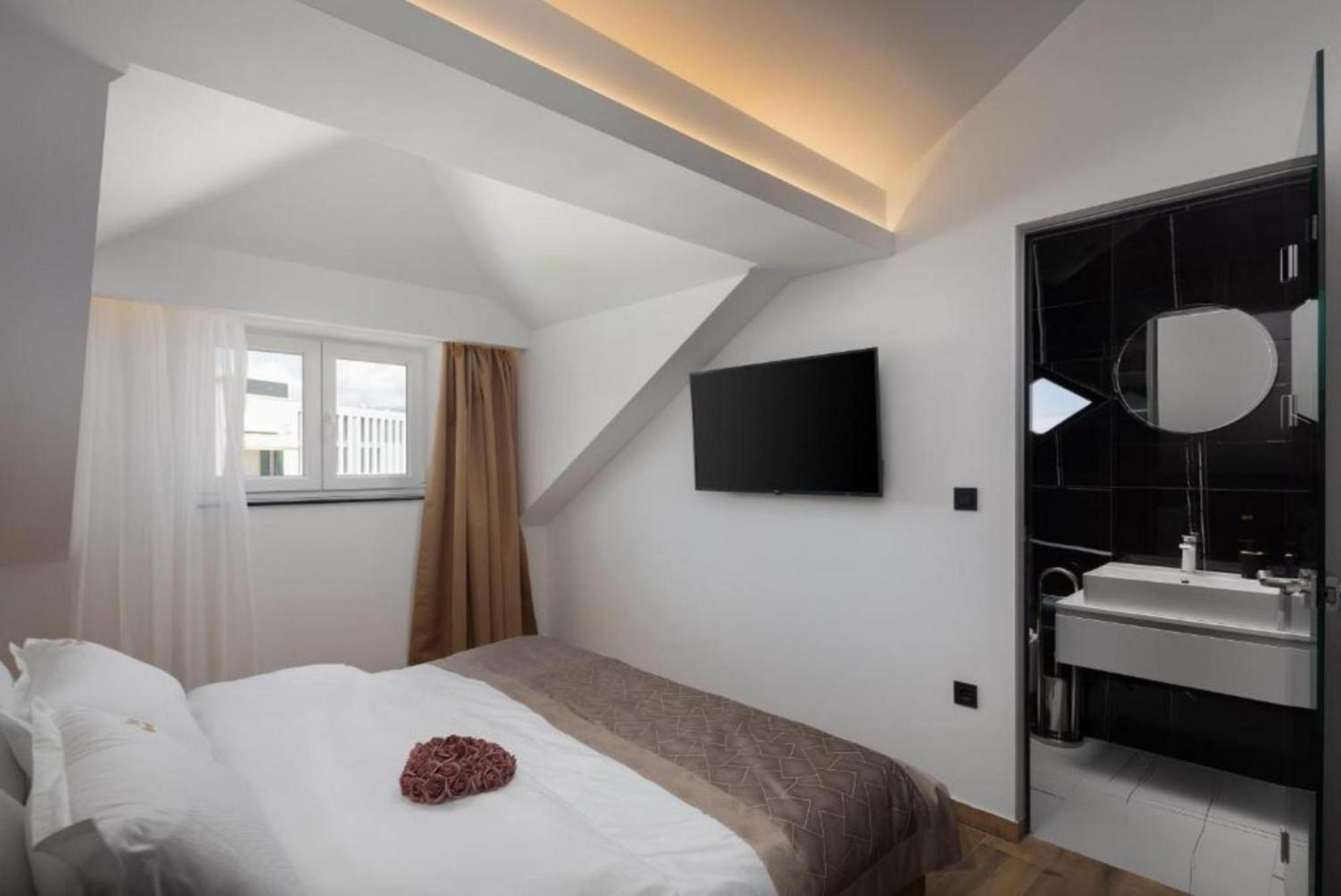 Top Rooms สปลิท ภายนอก รูปภาพ